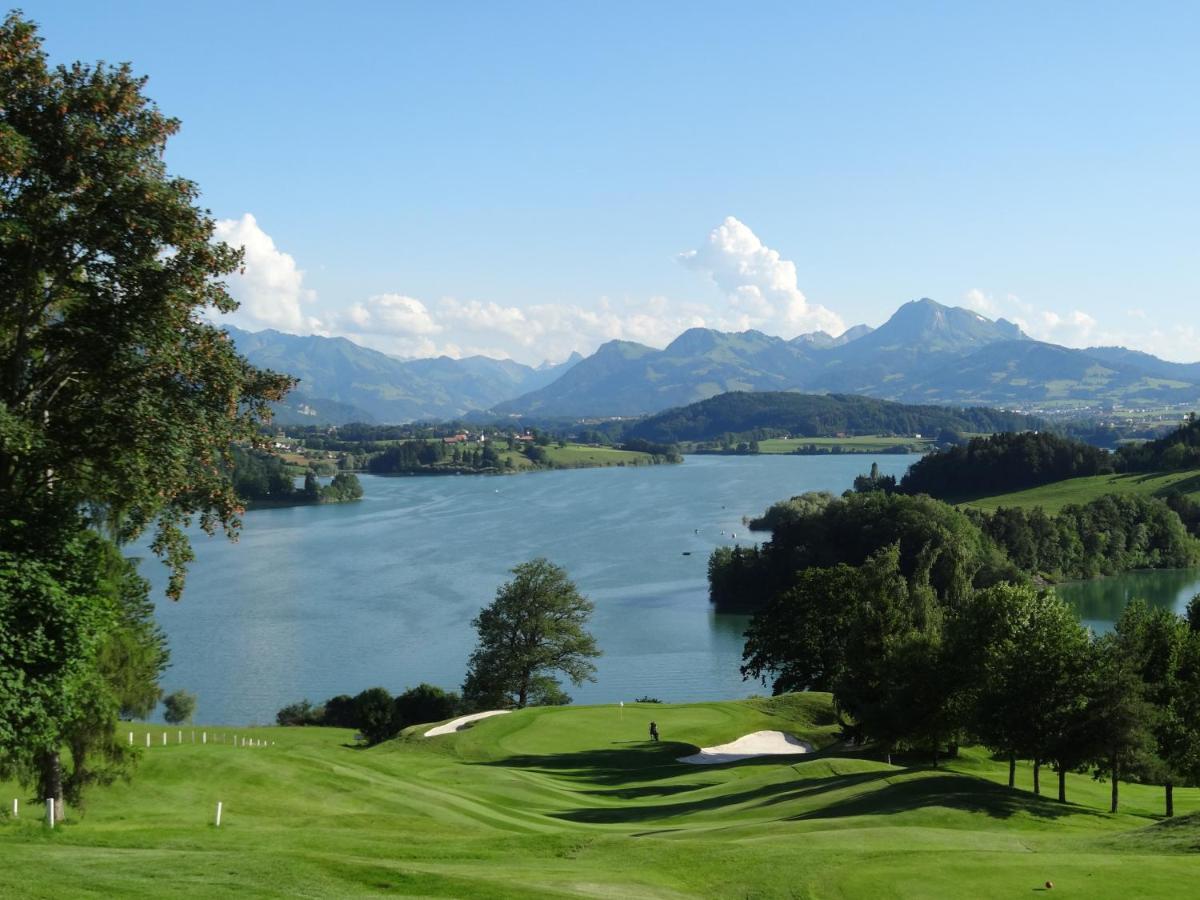 Golf De La Gruyere Hotel Pont-la-Ville Luaran gambar